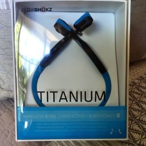 Bone conduction headphones